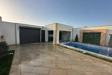 Satılır Bağ Evi şüvəlanda 