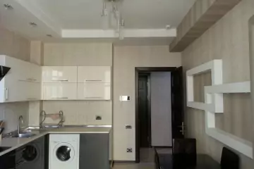 Satılır Yeni Tikili Beşmərtəbədə 