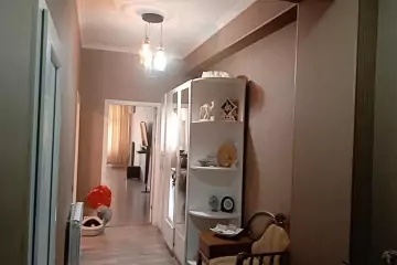 Satılır Yeni Tikili Bakıxanovda 