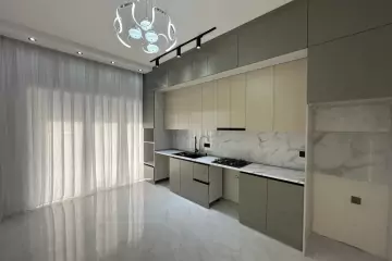 Satılır Bağ Evi şüvəlanda 