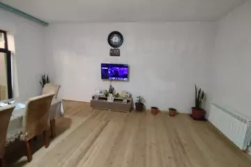 Satılır Həyət Evi Buzovnada 