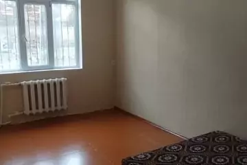 Satılır Köhnə Tikili Gəncə Prospektində 