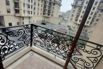 Aylıq Kirayə Yeni Tikili Ağ şəhər Kompleksində 