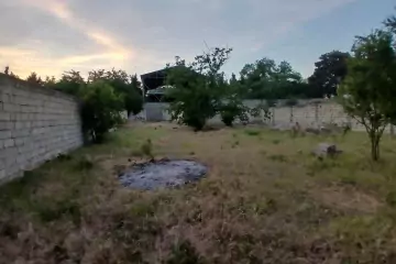 Satılır Torpaq 8-ci Kilometrdə 