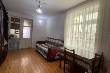 Satılır Köhnə Tikili Xalqlar Dostluğuda 