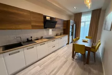 Aylıq Kirayə Yeni Tikili Ağ şəhər Kompleksində 