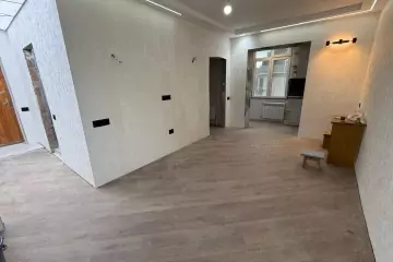 Satılır Köhnə Tikili Biləcəridə 