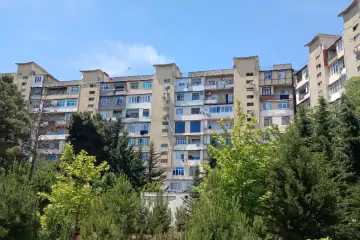 Satılır Köhnə Tikili Gəncə Prospektində 