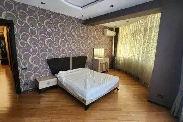 Satılır Yeni Tikili Beşmərtəbədə 