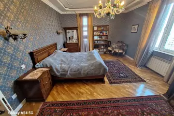 Satılır Yeni Tikili Beşmərtəbədə 