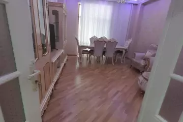 Aylıq Kirayə Yeni Tikili Ağ şəhər Kompleksində 