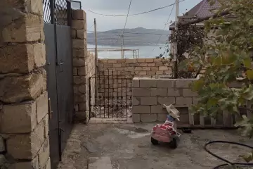 Satılır Həyət Evi Lökbatanda 