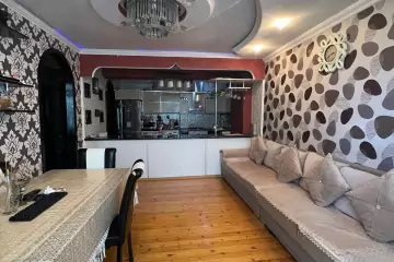 Satılır Yeni Tikili Bakıxanovda 