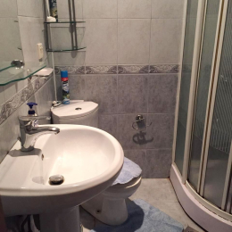 Kirayə 2 otaqlı Köhnə Tikili 80 m², Mərkəz