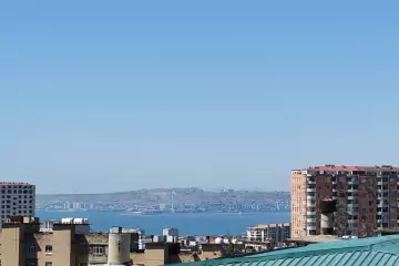 Satılır Yeni Tikili Ukraniya Dairəsida 