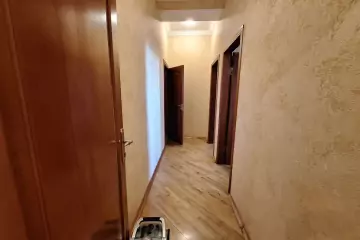 Satılır Yeni Tikili Elmler Akademiyasıda 