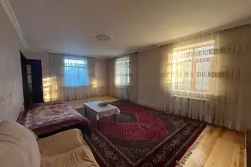 Satılır Həyət Evi Ramanada 