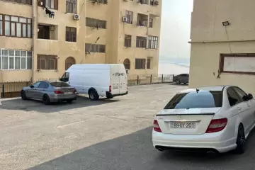 Satılır Yeni Tikili Masazırda 