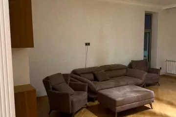 Aylıq Kirayə Yeni Tikili Yasamalda 