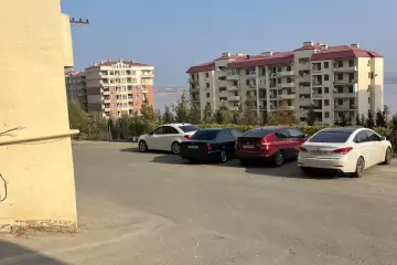 Satılır Yeni Tikili Masazırda 