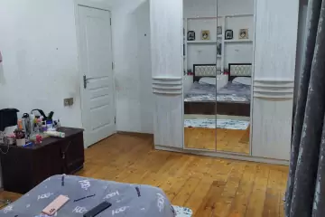 Satılır Həyət Evi Bakıda 