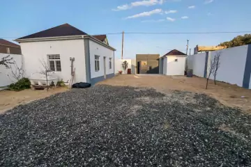 Satılır Həyət Evi Buzovnada 