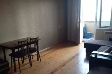 Satılır Köhnə Tikili Ukraniya Dairəsida 