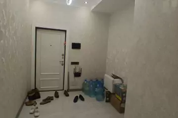 Satılır Yeni Tikili 8-ci Kilometrdə 