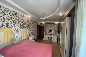 Satılır Yeni Tikili Bakıxanovda 