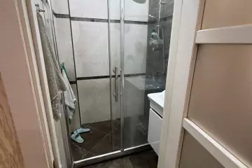 Satılır Köhnə Tikili Ukraniya Dairəsida 