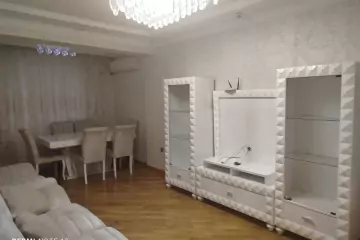 Satılır Yeni Tikili Yeni Yasamalda 