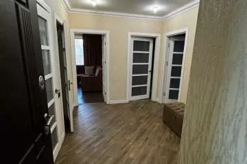 Satılır Köhnə Tikili Ukraniya Dairəsida 