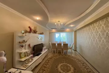 Satılır Yeni Tikili Bakıxanovda 