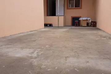 Satılır Həyət Evi Biləcəridə 