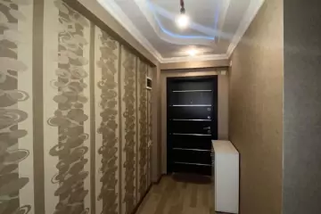 Satılır Yeni Tikili Bakıxanovda 