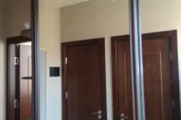 Aylıq Kirayə Köhnə Tikili Mərkəzdə 