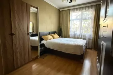 Satılır Köhnə Tikili 3-cü Mikrorayonda 