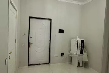 Satılır Yeni Tikili Sarayda 