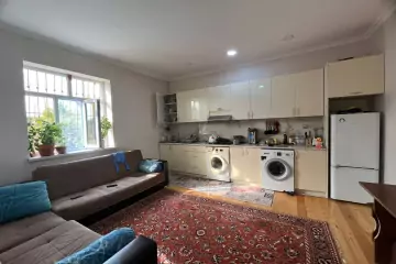 Satılır Həyət Evi Yeni Ramana Qəsəbəsida 