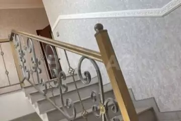 Satılır Həyət Evi Binədə 