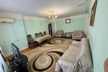 Satılır Köhnə Tikili Mingəçevirdə 