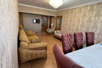 Satılır Köhnə Tikili Yasamalda 