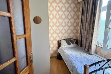 Satılır Köhnə Tikili 3-cü Mikrorayonda 