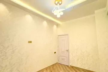 Satılır Yeni Tikili Yeni Günəşlidə 