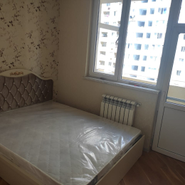 Satılır 2 otaqlı Yeni Tikili 80 m², Bakı kinoteatrı
