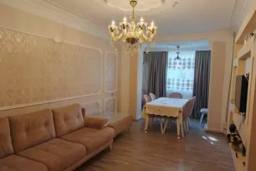 Satılır Köhnə Tikili Qaraçuxurda 