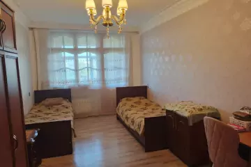 Satılır Köhnə Tikili Qaraçuxurda 