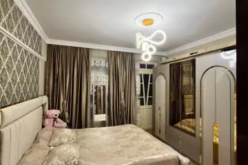 Satılır Köhnə Tikili Bakı Kinoteatrıda 