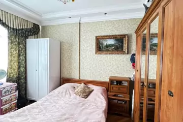 Satılır Yeni Tikili Heydər əliyev Mərkəzində 