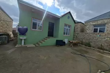 Satılır Həyət Evi Maştağada 